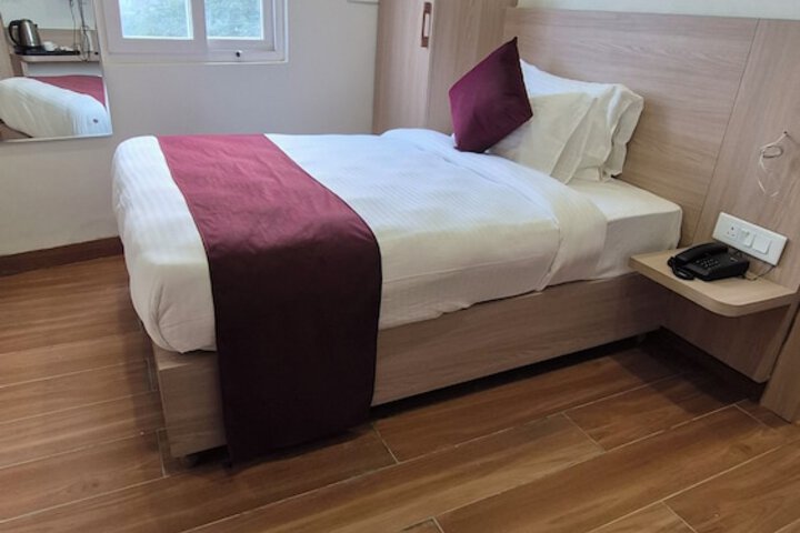 Room 20 of 36