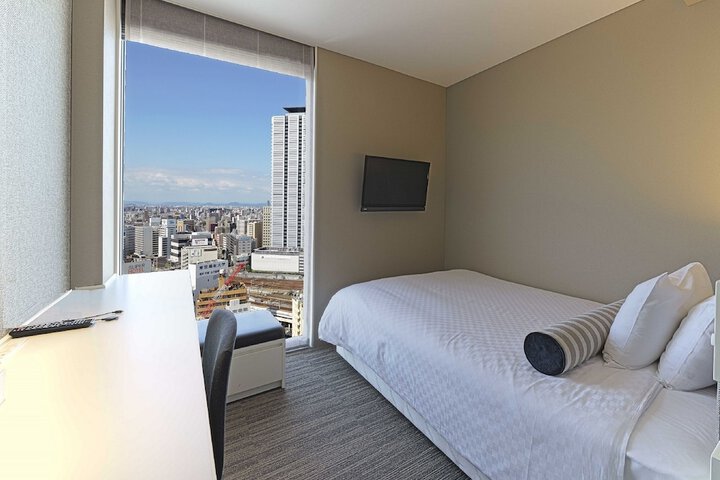 Room 11 of 46