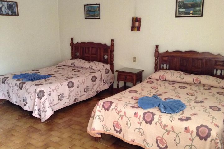 Room 11 of 42