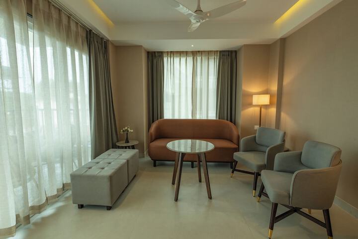Room 36 of 85