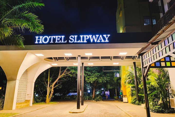 Hotel 63 of 64