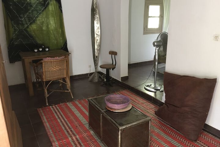 Room 8 of 19