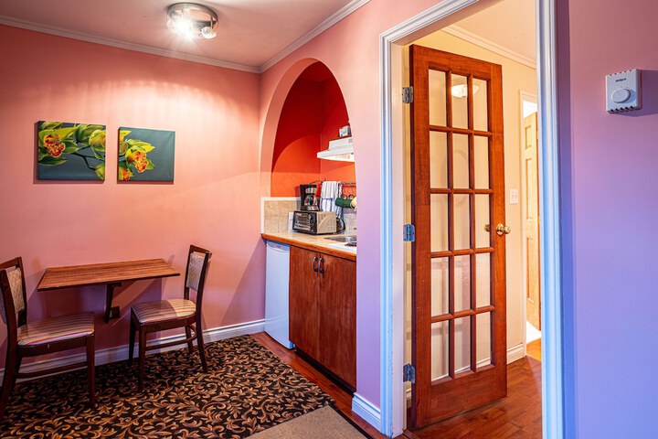 Room 18 of 67