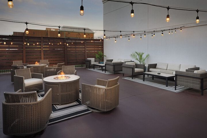 Terrace/Patio 32 of 33