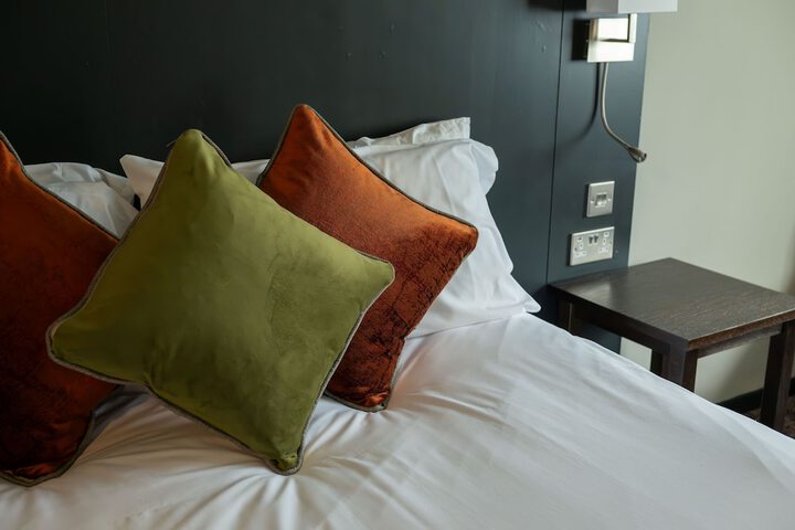 Room 10 of 61