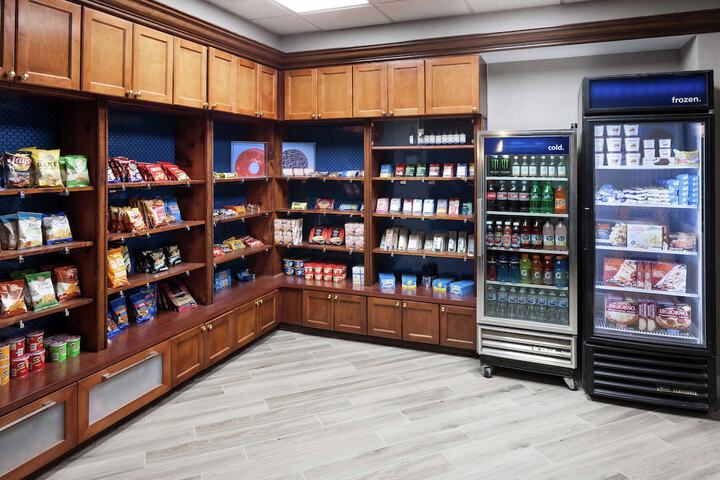 Snack bar