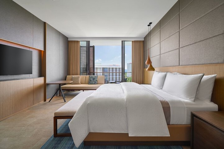 Room 19 of 320
