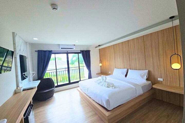 Room 3 of 13