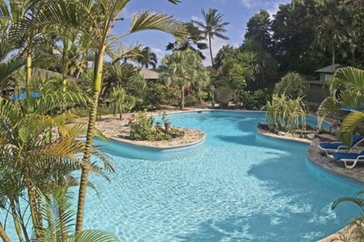 Pool Hotel