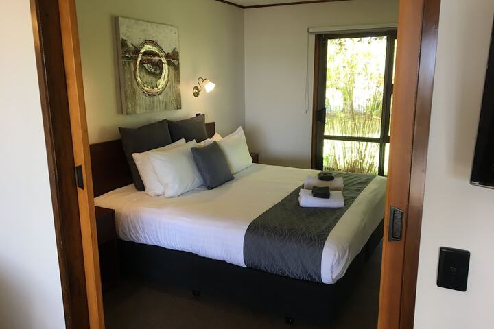 Room 17 of 141
