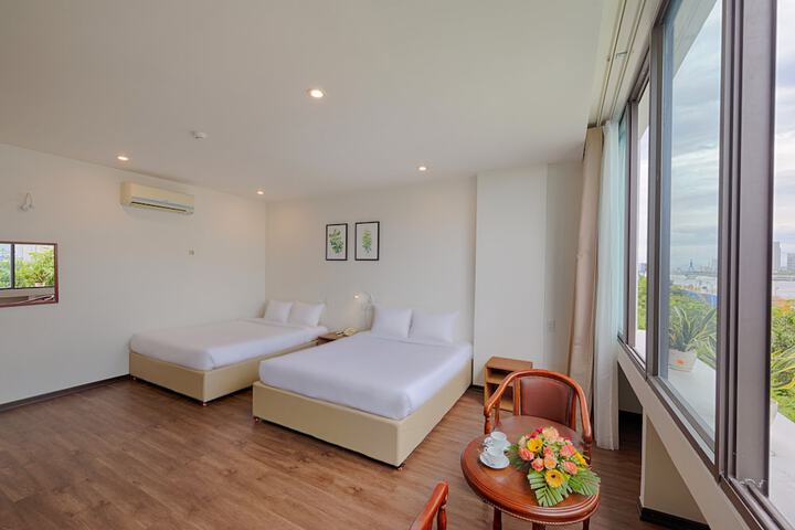Room 3 of 22