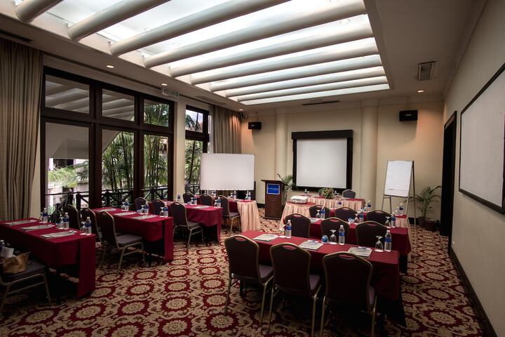 Ballroom/Hall 61 of 66