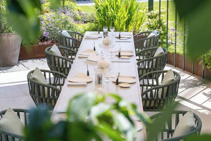 Dining 162 of 183