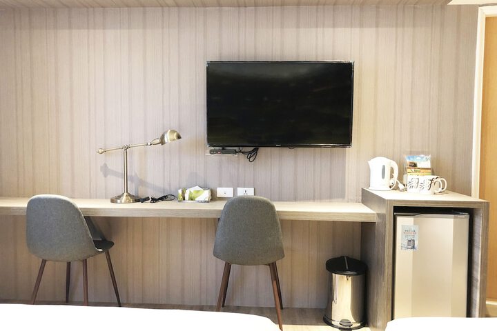 Room 15 of 59