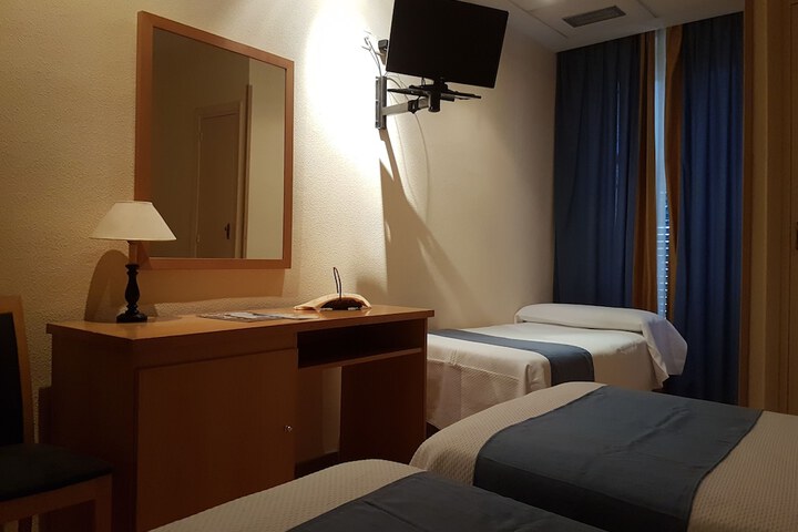 Room 10 of 69