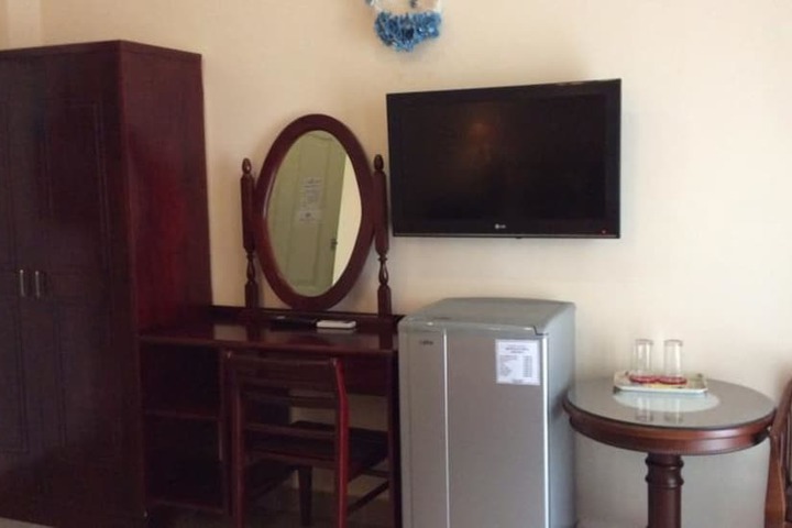 Room 25 of 43