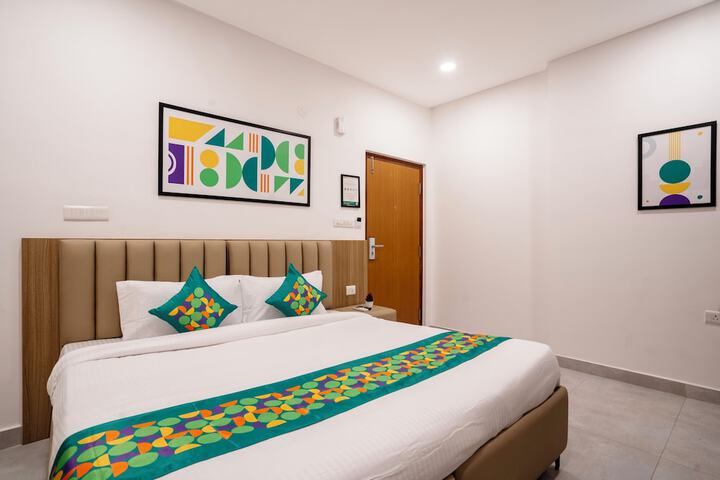 Room 12 of 42