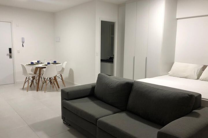 Room 30 of 37