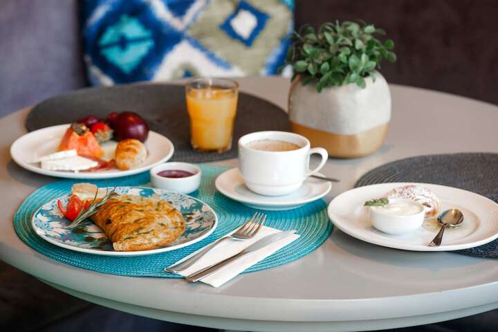 Breakfast/Coffee Service 60 of 64