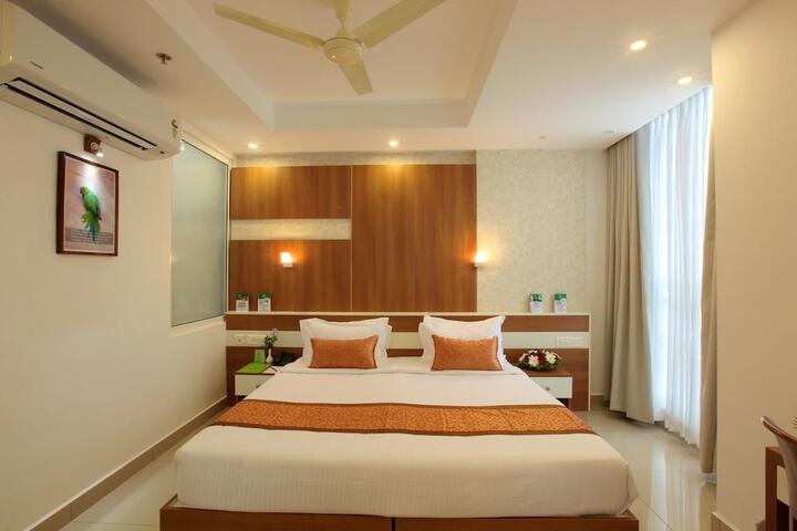 Room 12 of 49
