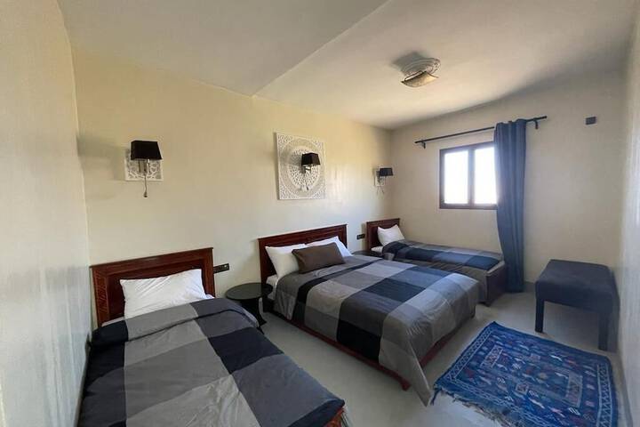 Room 28 of 63