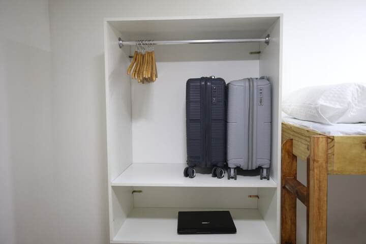 Room 19 of 89