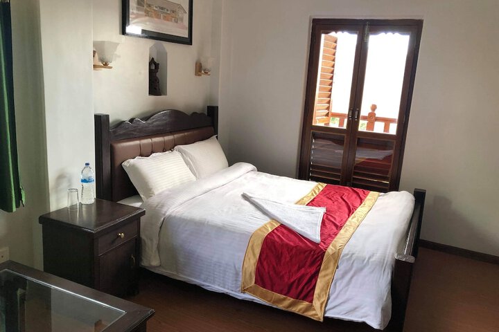 Room 15 of 28