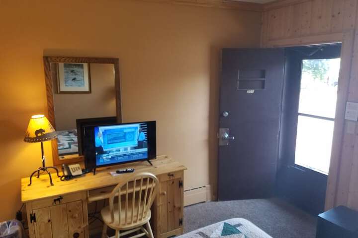 Room 39 of 66