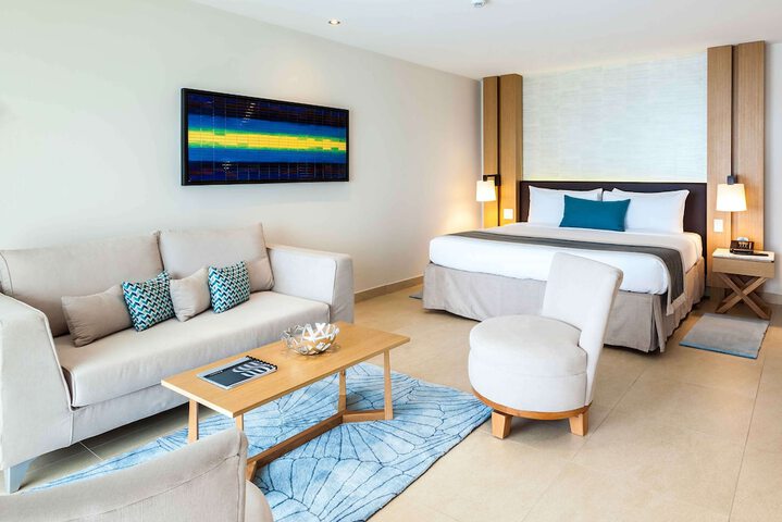 Room 54 of 178