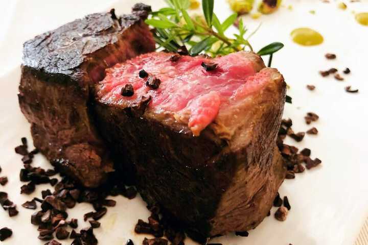 Dining 48 of 74