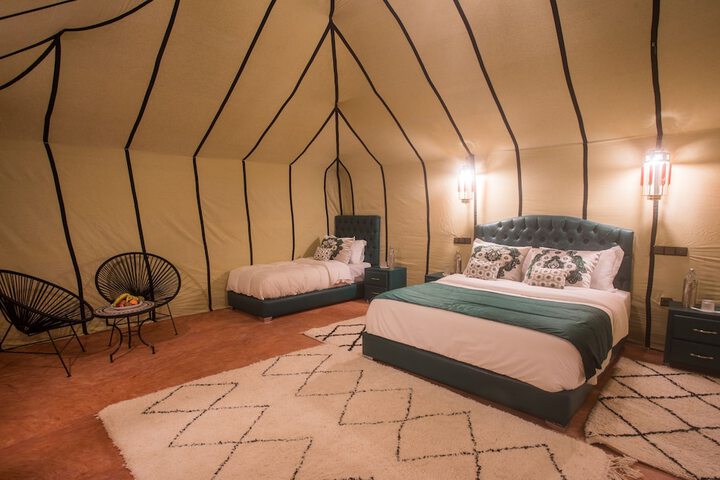 Room 2 of 52