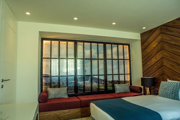 Room 36 of 72