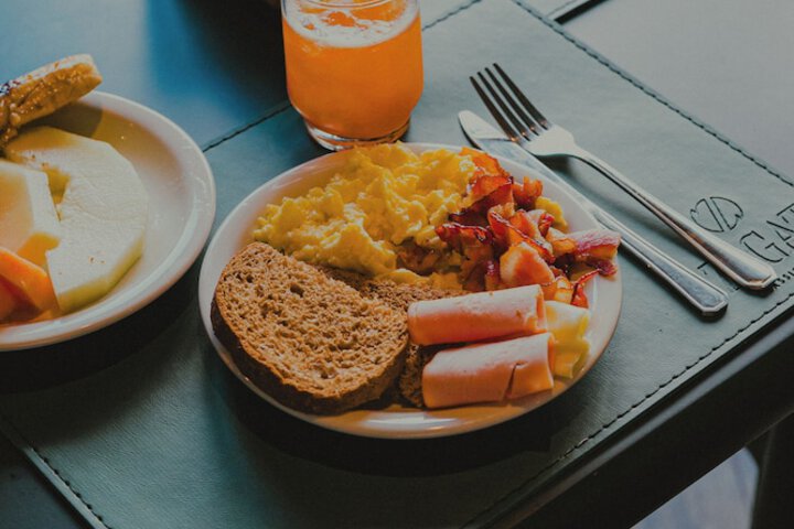 Breakfast/Coffee Service 22 of 30
