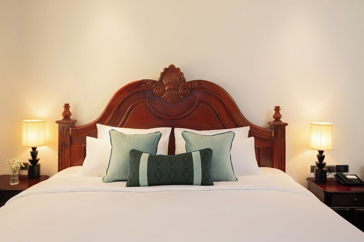 Room 20 of 49