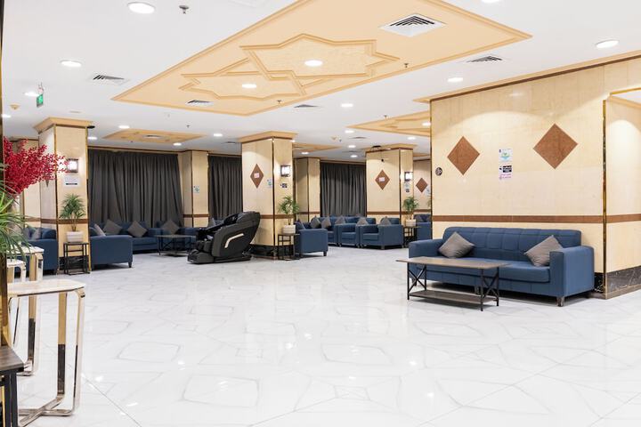 Hotel Interior 4 of 22