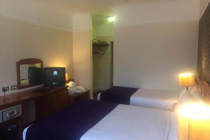 Room 15 of 63