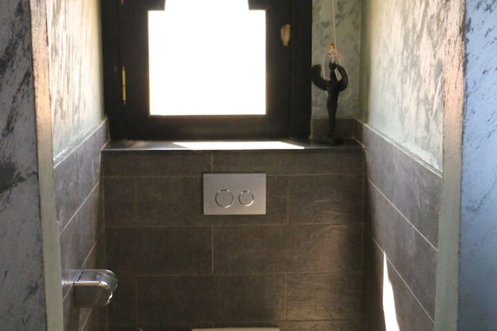 Room 44 of 97