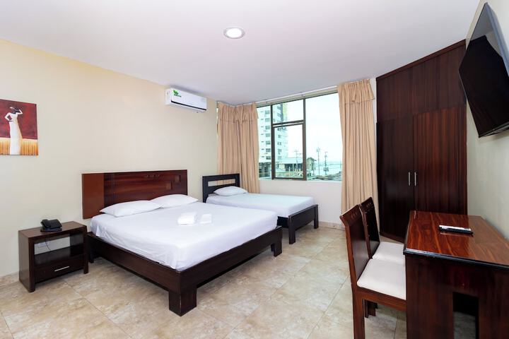Room 14 of 31