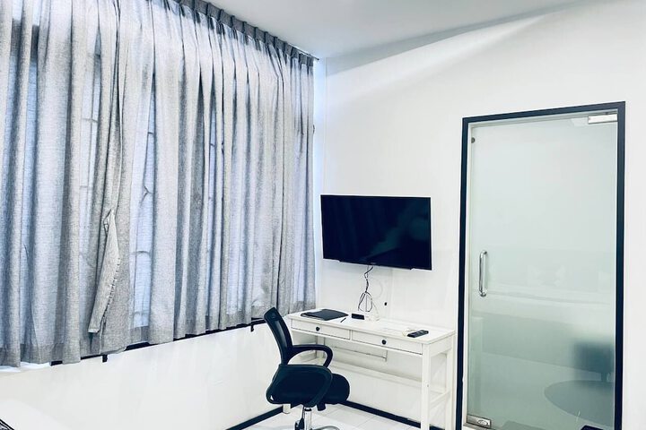 Room 30 of 69