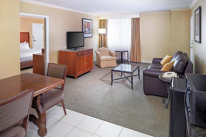 Standard Suite
