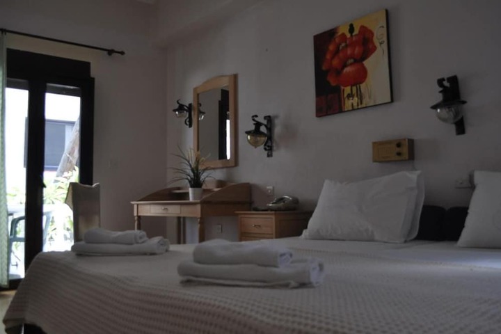 Room 16 of 41