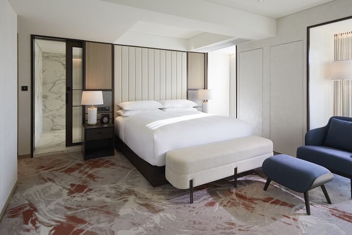 Room 20 of 147