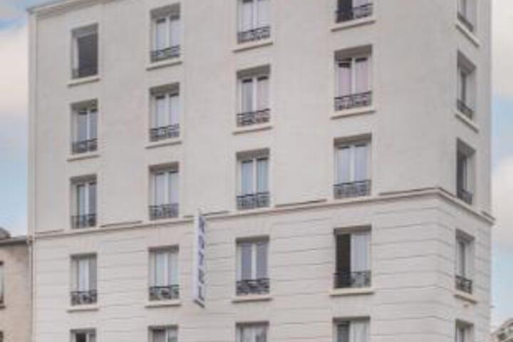 Luxor Hotel - Parc Des Expositions De Paris - Porte De Versailles