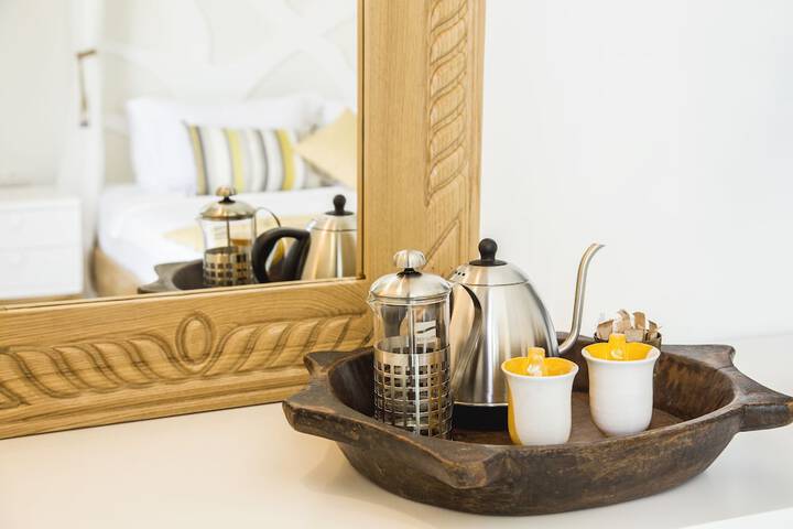 Breakfast/Coffee Service 29 of 75