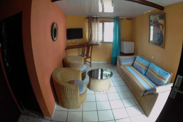 Room 19 of 46