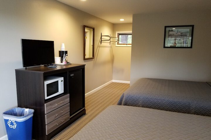 Room 28 of 75