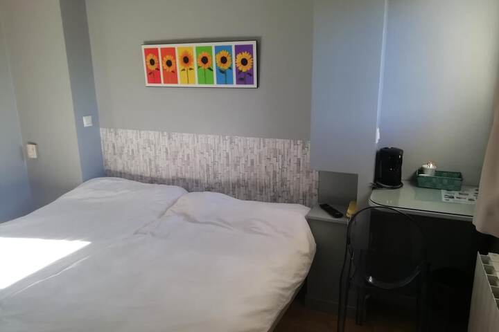 Room 19 of 65