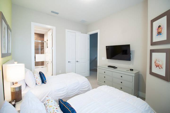 Room 20 of 44