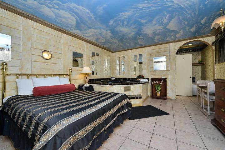 1 King Bed (47 of 80)