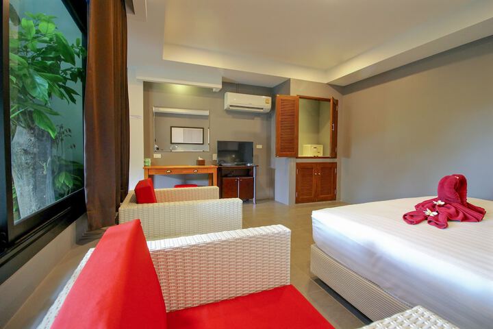 Room 16 of 145